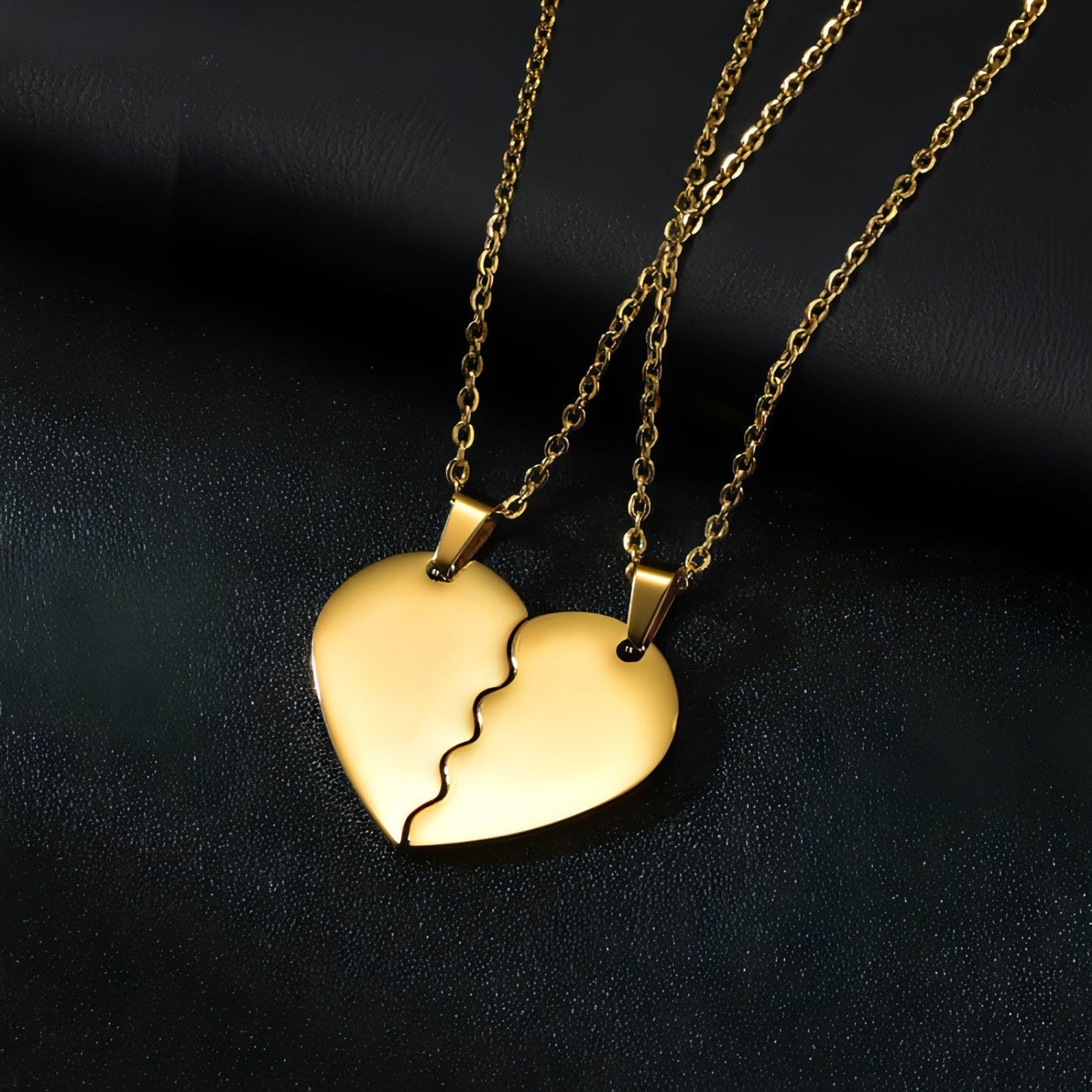 💞 Couple Heart Puzzle Necklace â€?Two Halves, One Love